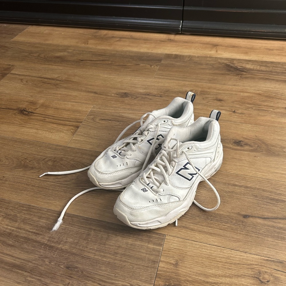 New Balance 620